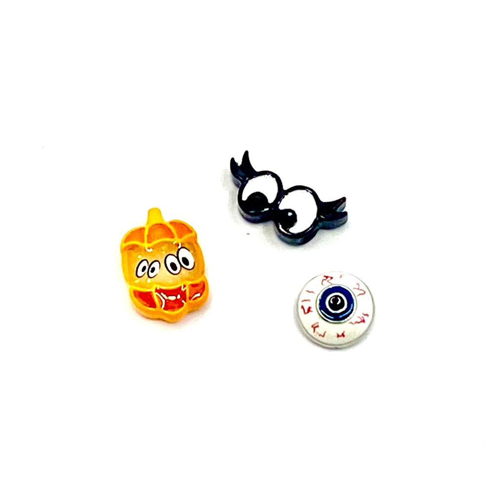“Eye See You” charm set